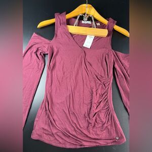 Abercrombie and Fitch Wine Colored Cold Shoulder V neck Faux Wrap Top Sz S NWT